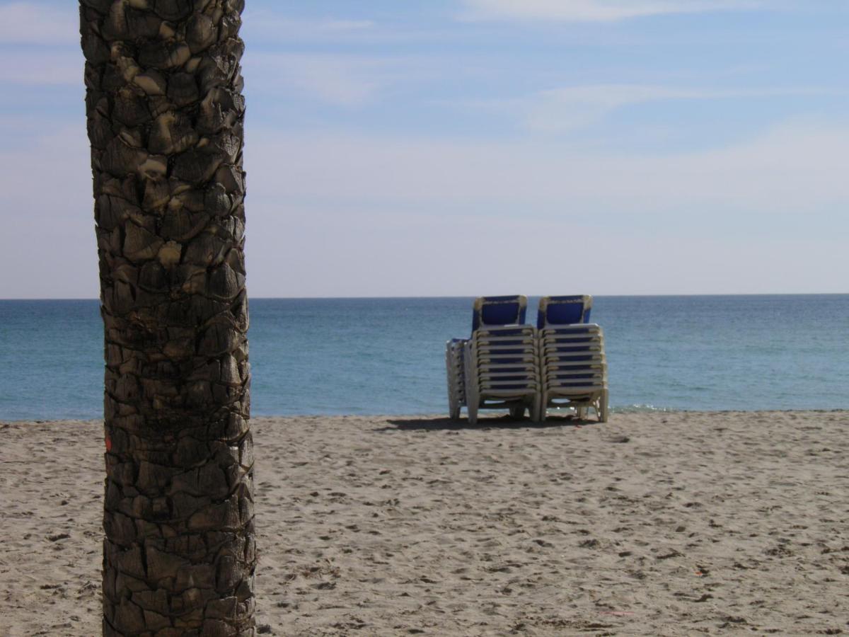 Suitur Apartamento Frente A La Playa De Calafell 아파트 외부 사진